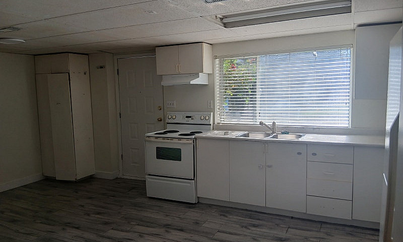 Spacious 2 Bedroom B...