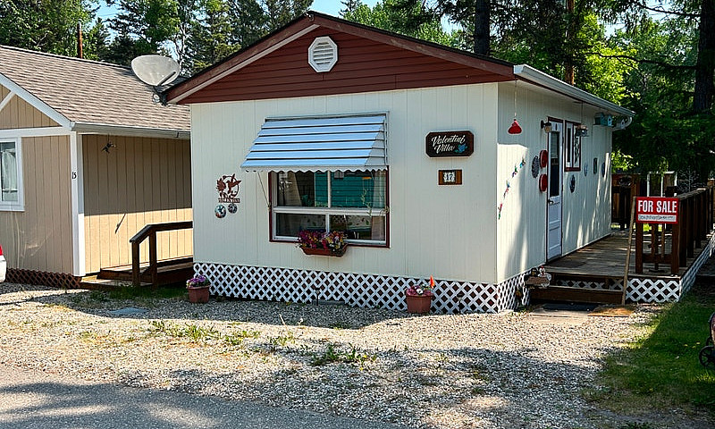 Cabin For Sale - Rid...