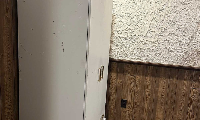 Room Rent In Basemen...