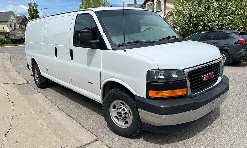 2018 Gmc Savana 3500...