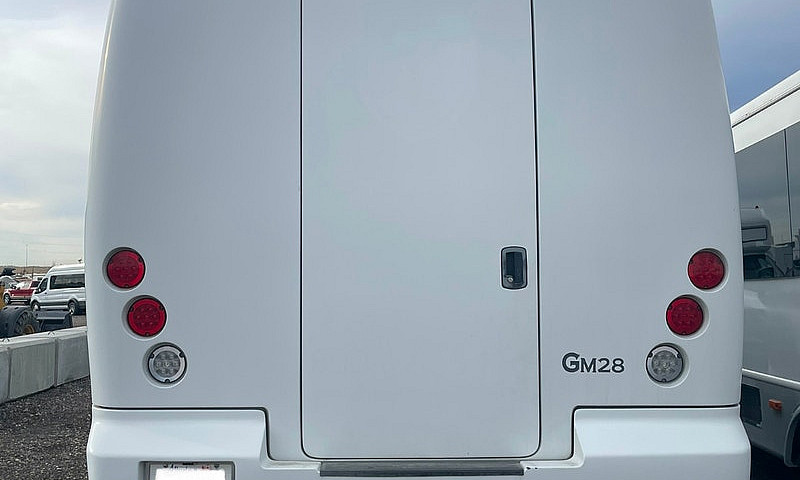 2015 Grech Ford F-45...