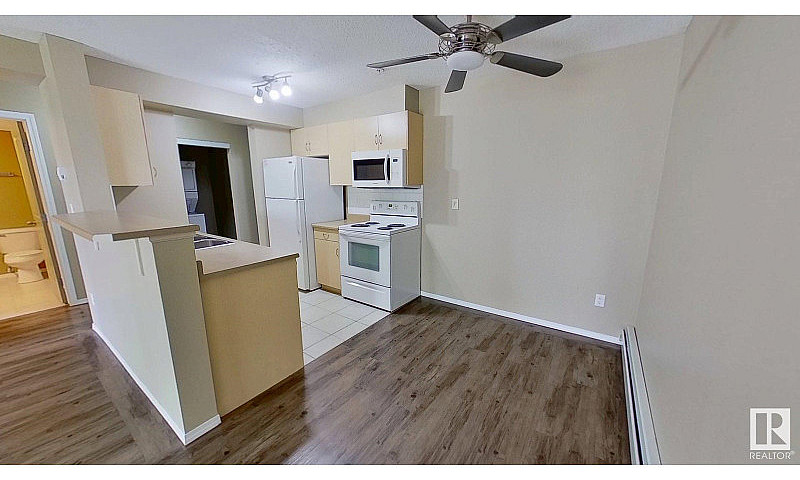 Condo For Sale. Grou...