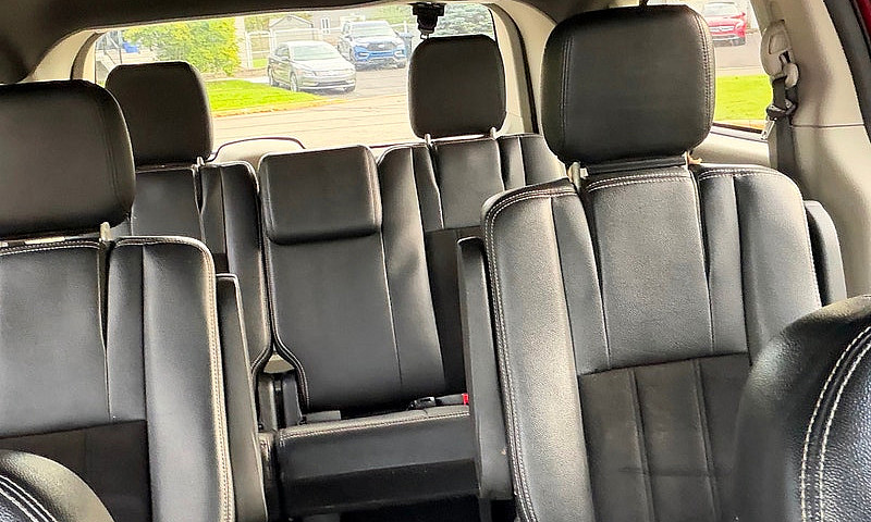 Dodge Grand Caravan ...
