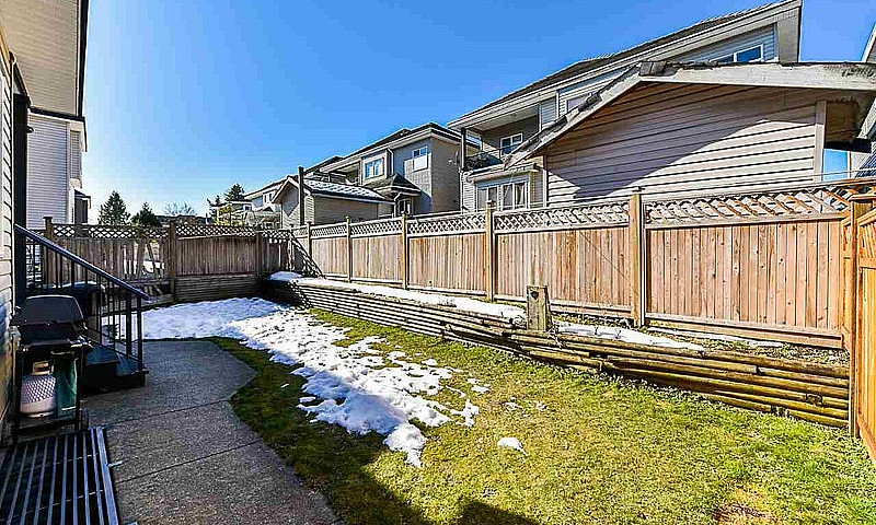 2 Bedroom Basement S...