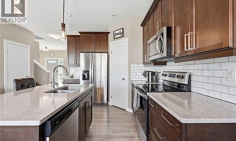 House For Sale (Kens...