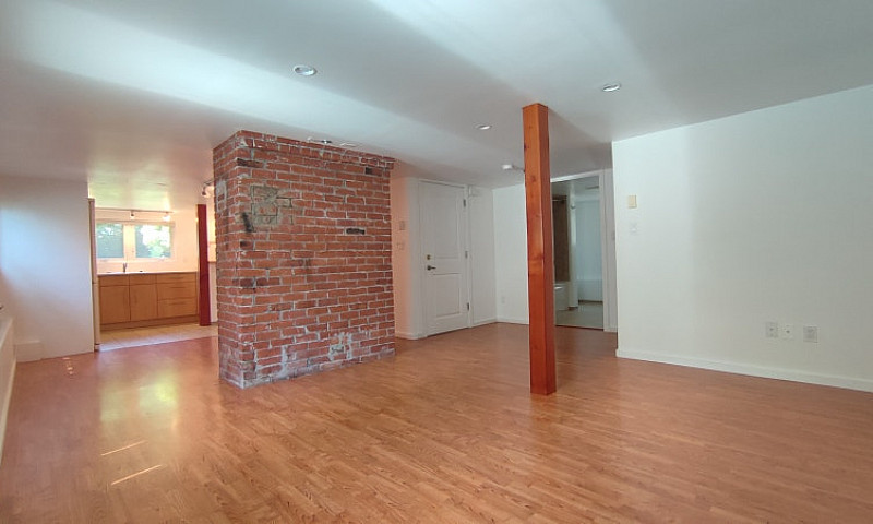 1Br - 780Ft - 1 Bedr...