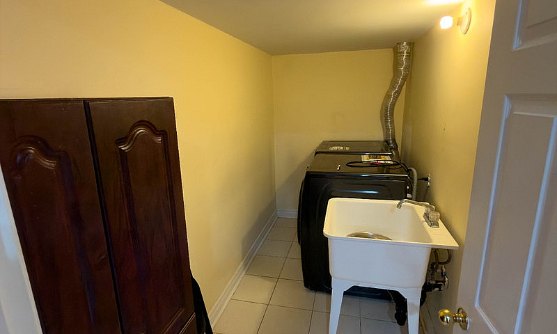 Basement Apartment F...