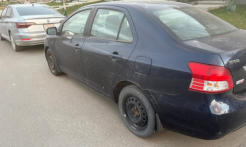 Toyota Yaris Sedan...