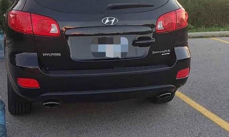 Hyundai Santa Fe...
