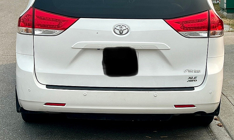 2014 Toyota Sienna X...