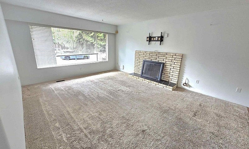 Spacious 3 Br, Renta...