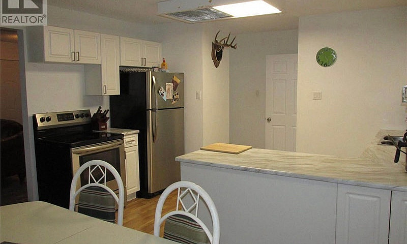 3 Bedroom Bungalow I...