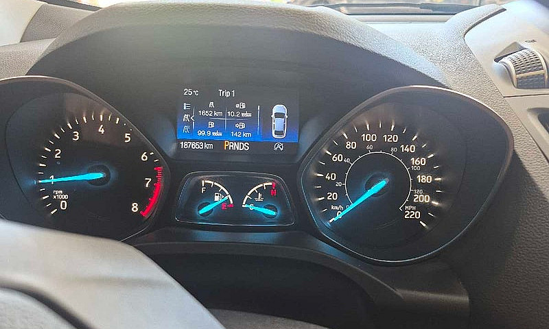 2017 Ford Escape Tit...