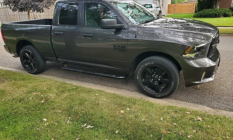 2021 Ram 1500 Classi...