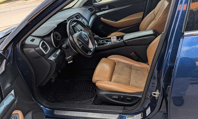 Nissan Maxima Sr...