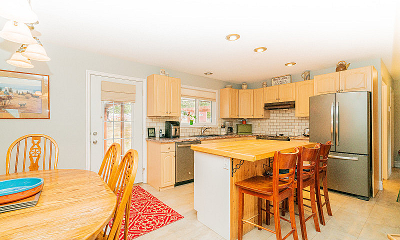 114 Skye Blue Loop, ...