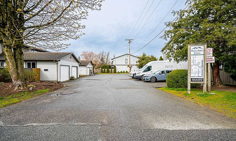 Chilliwack Townhouse...