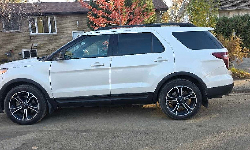 Ford Explorer Sport...