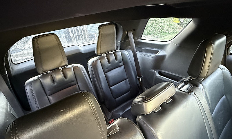 2013 Ford Explorer...