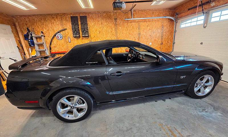2008 Mustang Gt *5Sp...