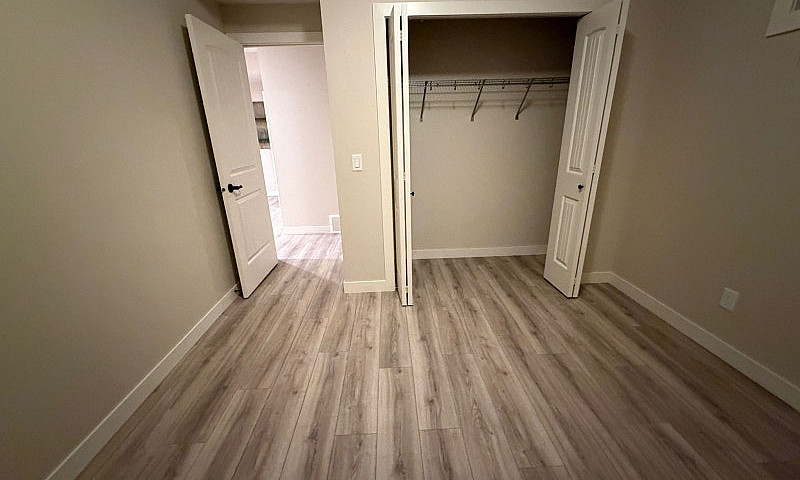 2 Bedroom 1 Bath Leg...