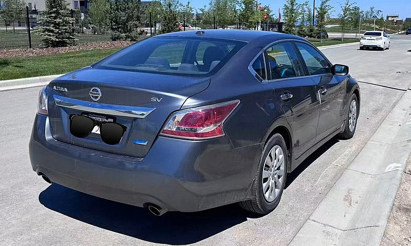 Nissan Altima Sv...