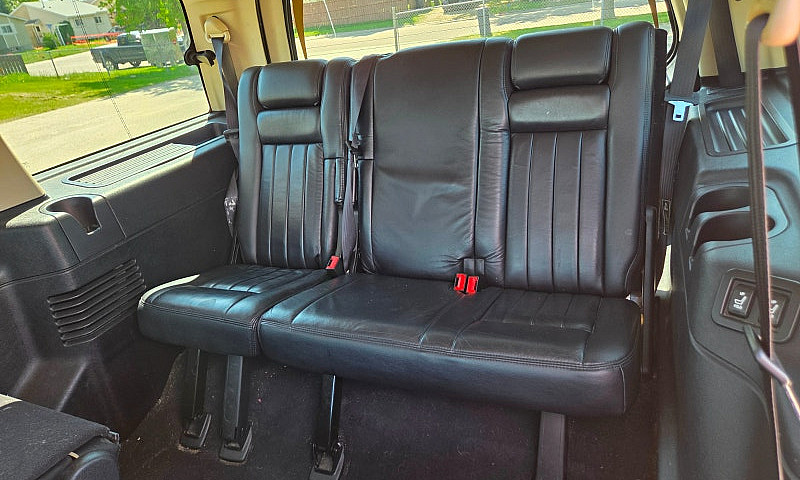 2003 Lincoln Navigat...