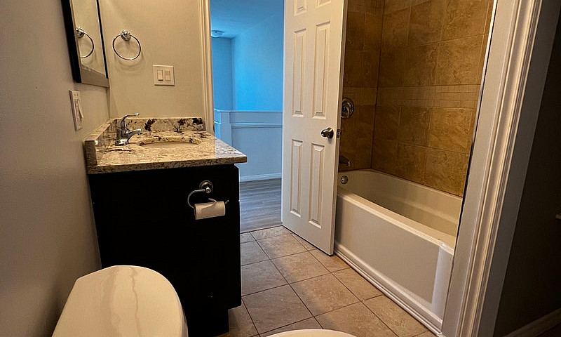 Newly Renovated 3Br ...