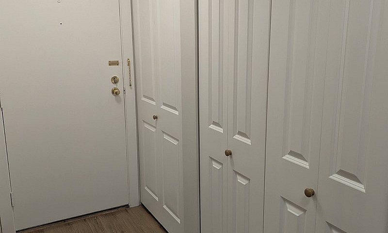 2 Bedroom Apartment ...