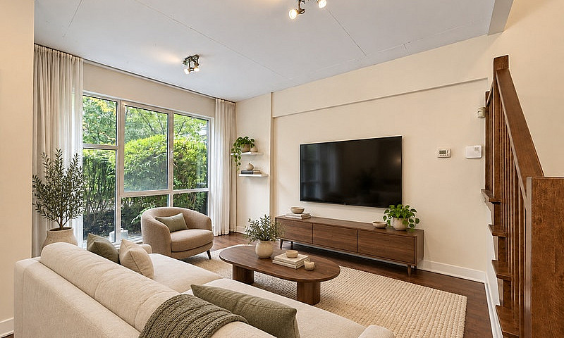 Condo For Sale In Gr...