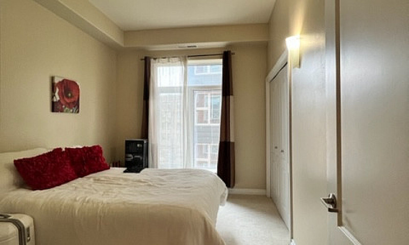 Large 2 Bedroom Cond...