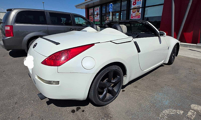 2006 Nissan 350Z Tou...