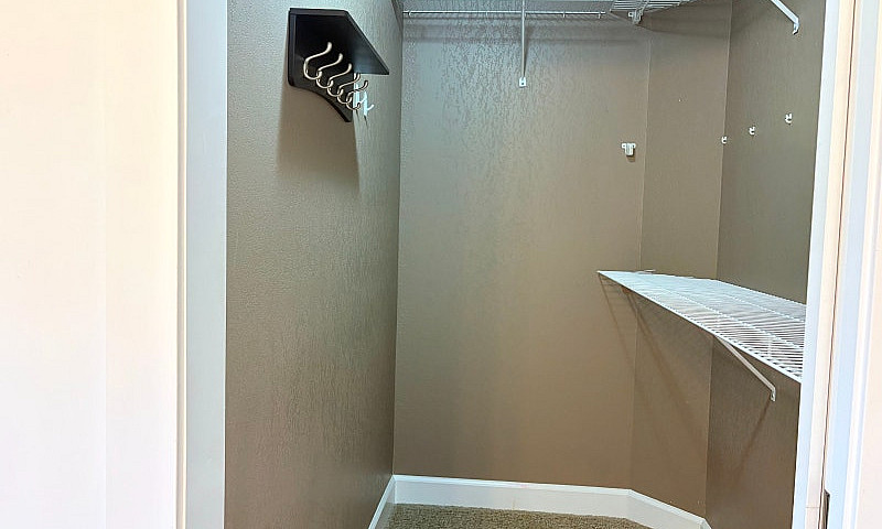 Move-In-Ready 3 Bed,...