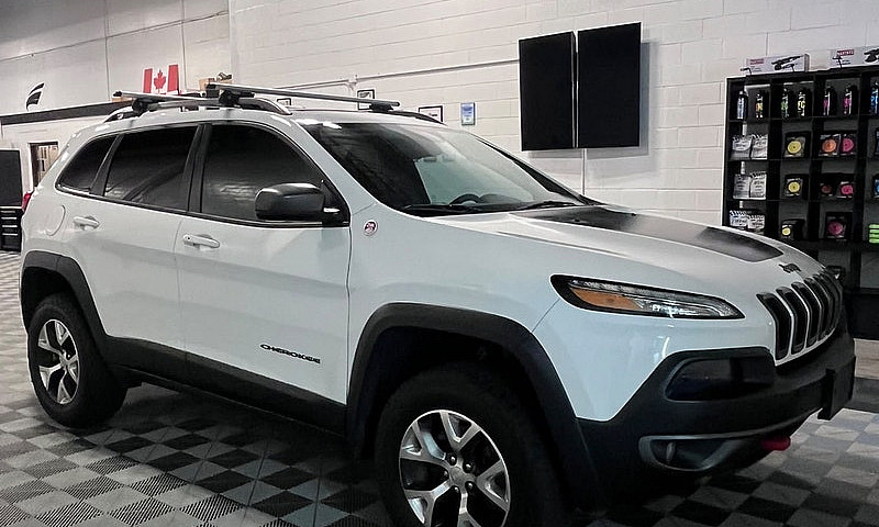 Jeep Cherokee Trailh...