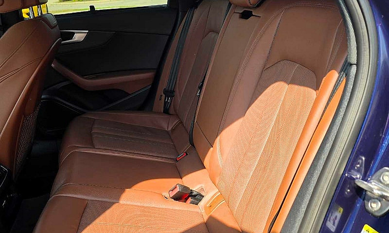 2022 Audi A4 Allroad...