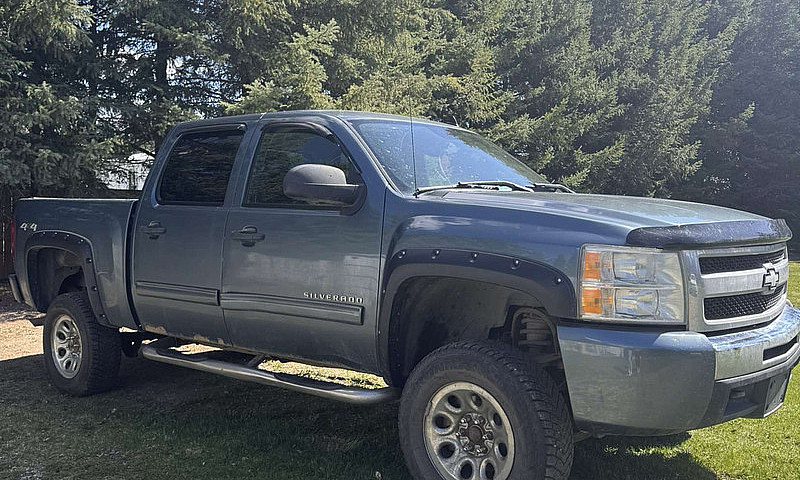 Chevy Silverado 1500...