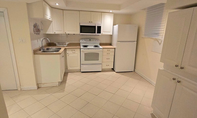 2-Bedrooms Legal Bas...