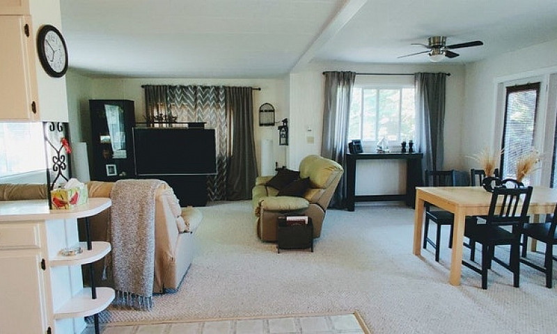2-Bedroom Mobile Hom...