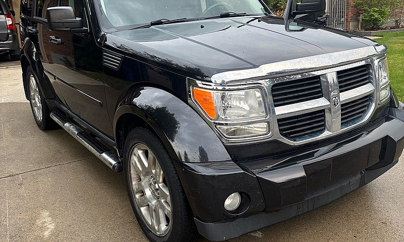 2009 Dodge Nitro...