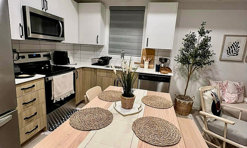  Priced To Sell! Lik...