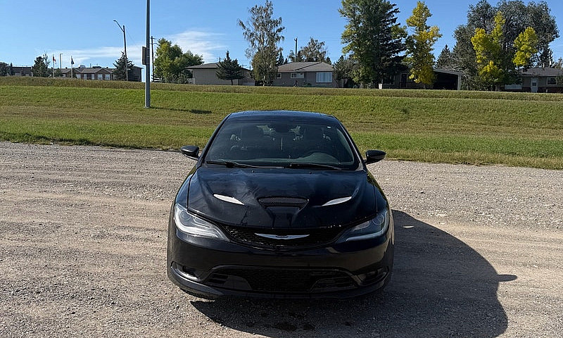 2015 Chrysler 200S...