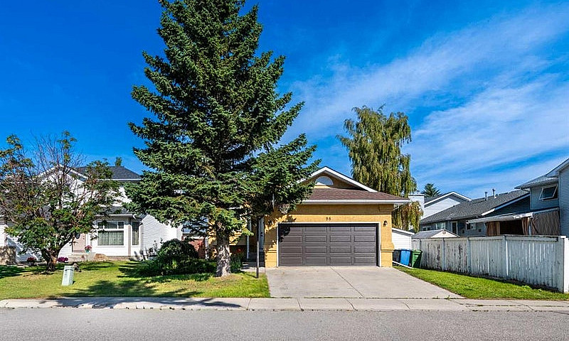 Spacious 4-Bedroom, ...