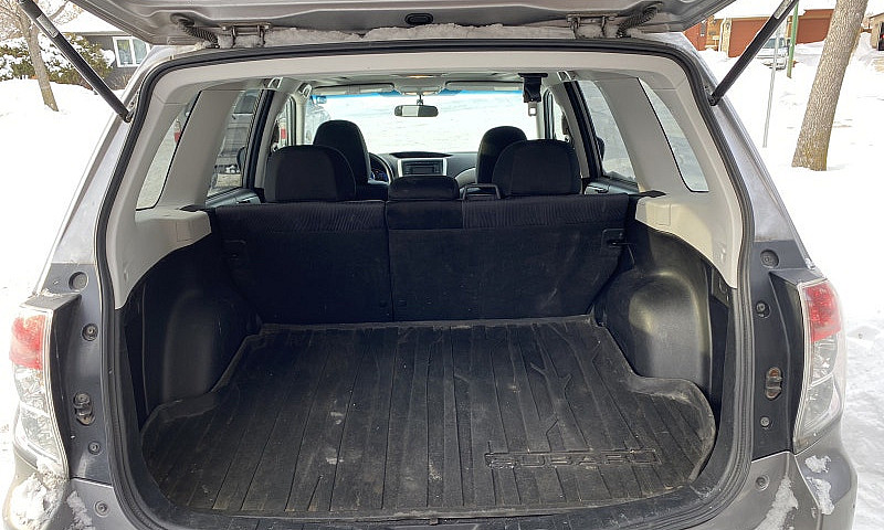 2009 Subaru Forester...