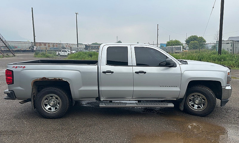 2016 Chevy Silverado...