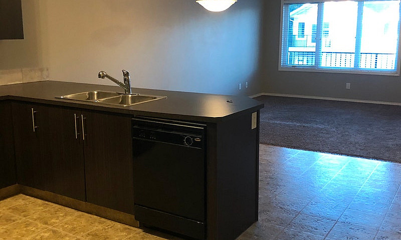2 Bedroom - 1 Bathro...
