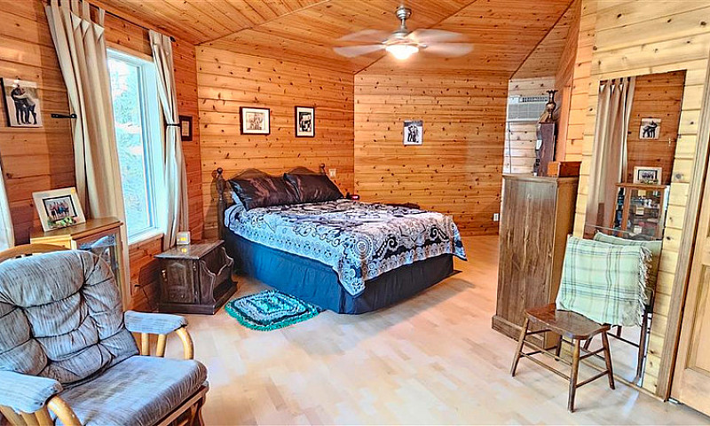 6 White Birch Dr, Lu...