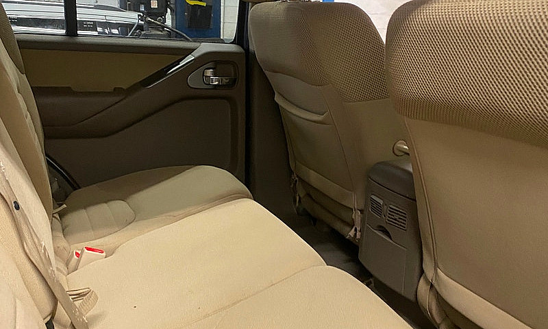 2012 Nissan Pathfind...