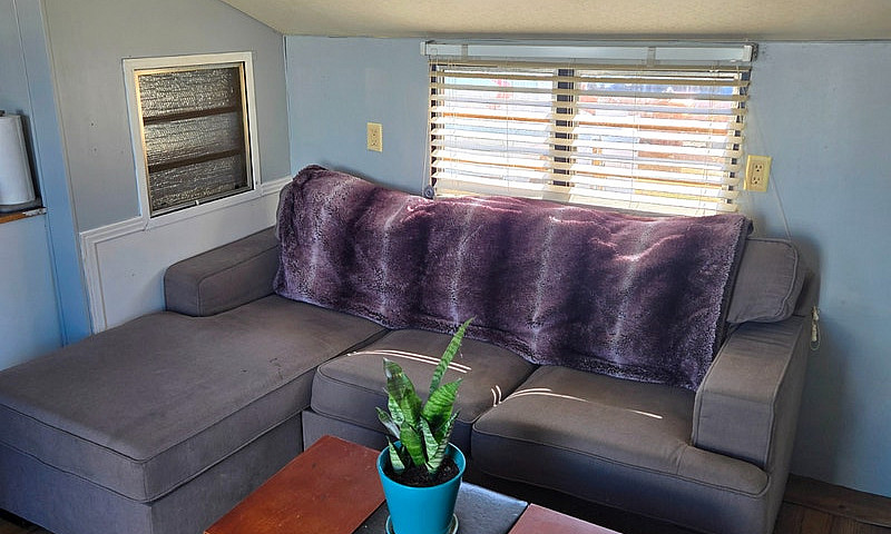 1 Bed 1 Bath For Sal...