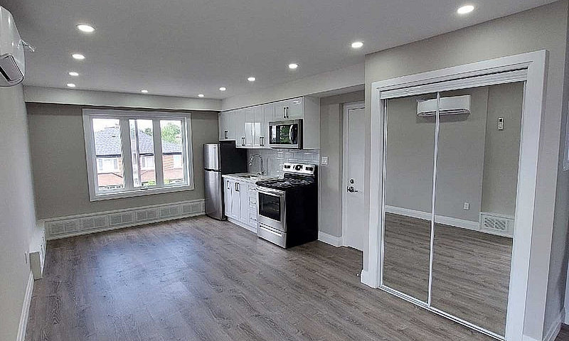 Beautiful 1 Bedroom ...