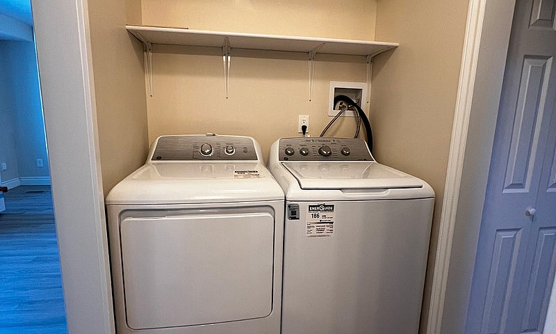 Newly Renovated 3Br ...